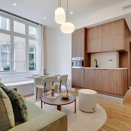 Διαμέρισμα Amazing 4p 1 Bedroom - Cite Magenta *
